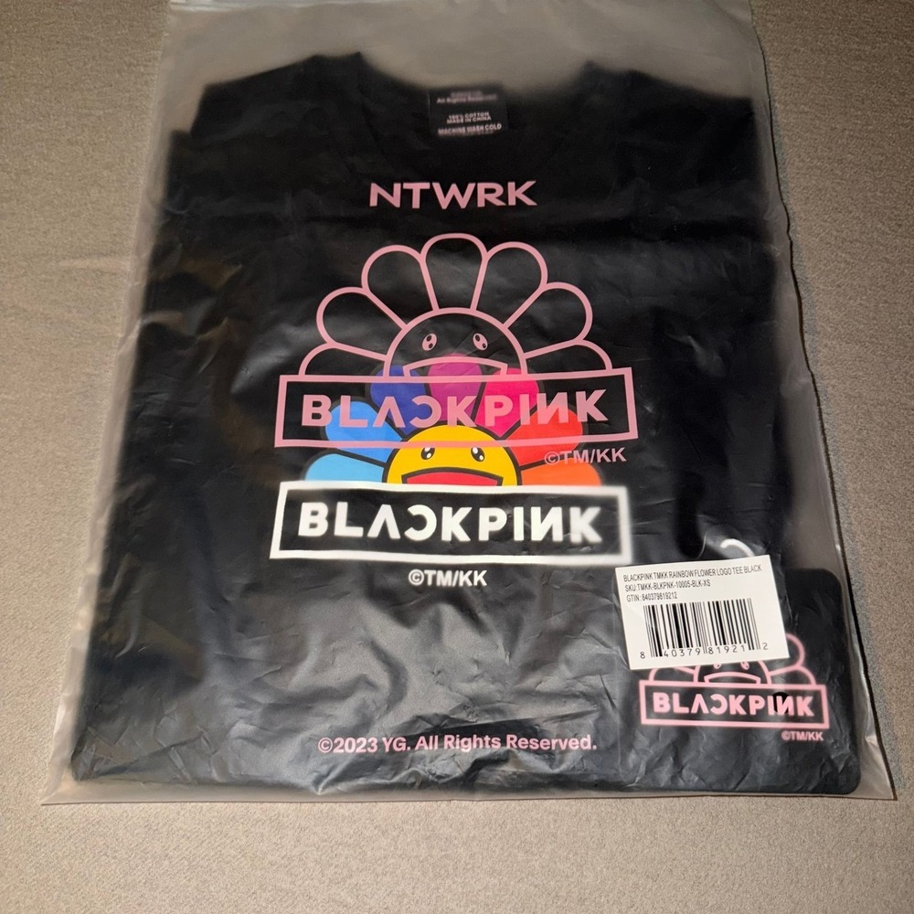 BLACKPINK x Takashi Murakami Rainbow Flower Logo T-Shirt Black XS‎ NWT
